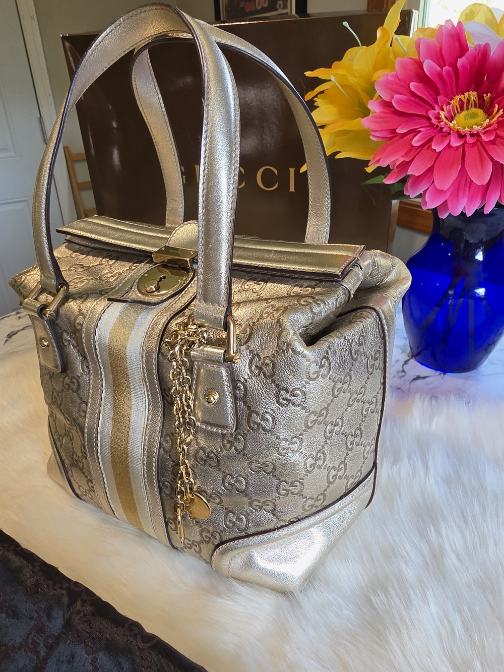 Gucci Treasure Metallic Gold Vintage Jaquard Guccismma Shoulder Bag - Picture 5 of 15